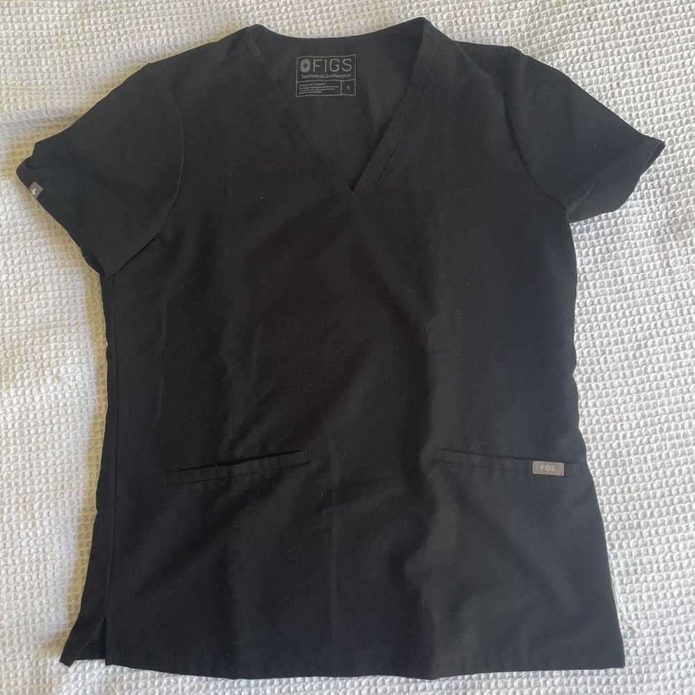 Figs Casma Three-Pocket Scrub Top Black Small